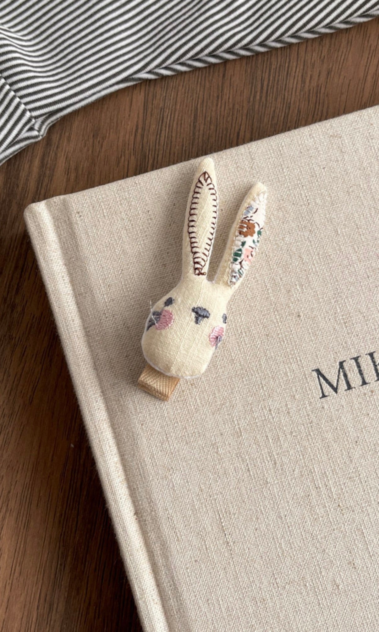 Bunny Linen Hair Clip