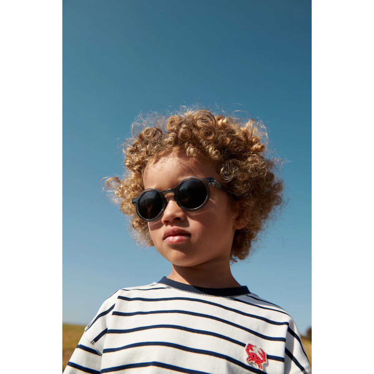 DARLA JUNIOR SUNGLASSES 4-10Y /  whale blue transparent
